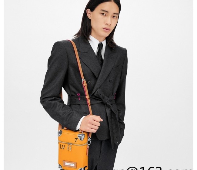 Louis Vuitton Vertical Box Trunk Bag Saffron Yellow Leather M59666 2022