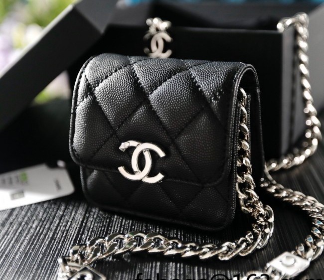 Chanel Lambskin Clutch with Coco Chain AP2759 Black 2022